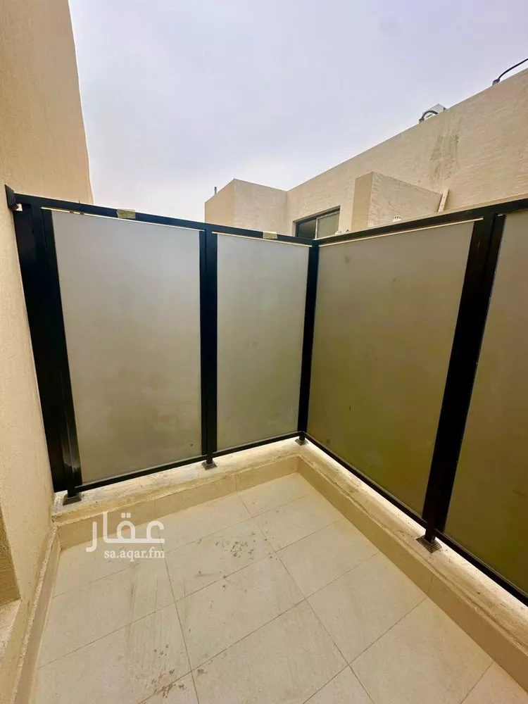 دور للبيع في شارع السلطان قابوس بن سعيد, حي المعيزيلة, مدينة الرياض, منطقة الرياض 12
