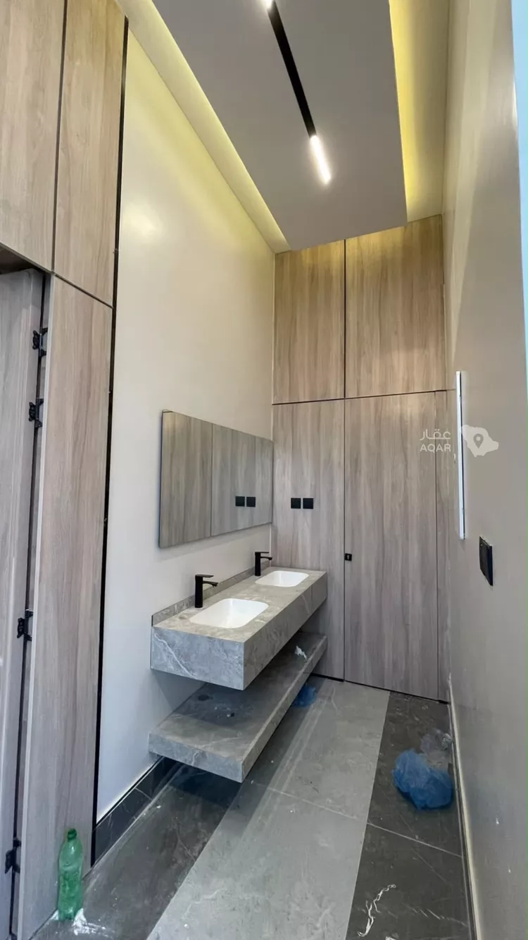 Villa for Rent in Riyadh Al Janadriyah 4