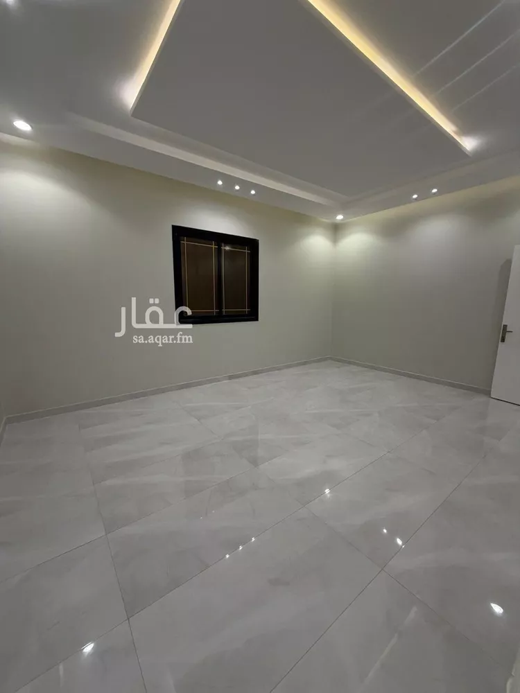 فيلا للبيع في شارع ابن فتوح الحميدي, حي الرمال, مدينة الرياض, منطقة الرياض صورة 5