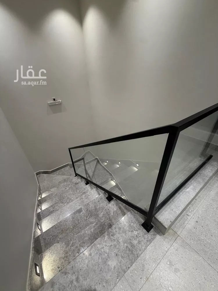 فيلا للإيجار في شارع ابن عبدالغافر النيسابوري, حي العارض, مدينة الرياض, منطقة الرياض 14
