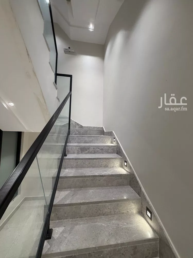 فيلا للإيجار في شارع ابن عبدالغافر النيسابوري, حي العارض, مدينة الرياض, منطقة الرياض 8