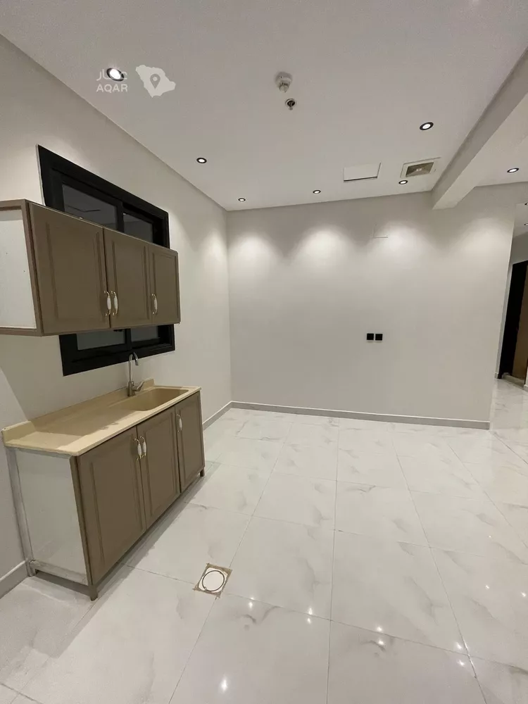 شقة للإيجار في شارع المدائني, حي الرمال, مدينة الرياض, منطقة الرياض 8