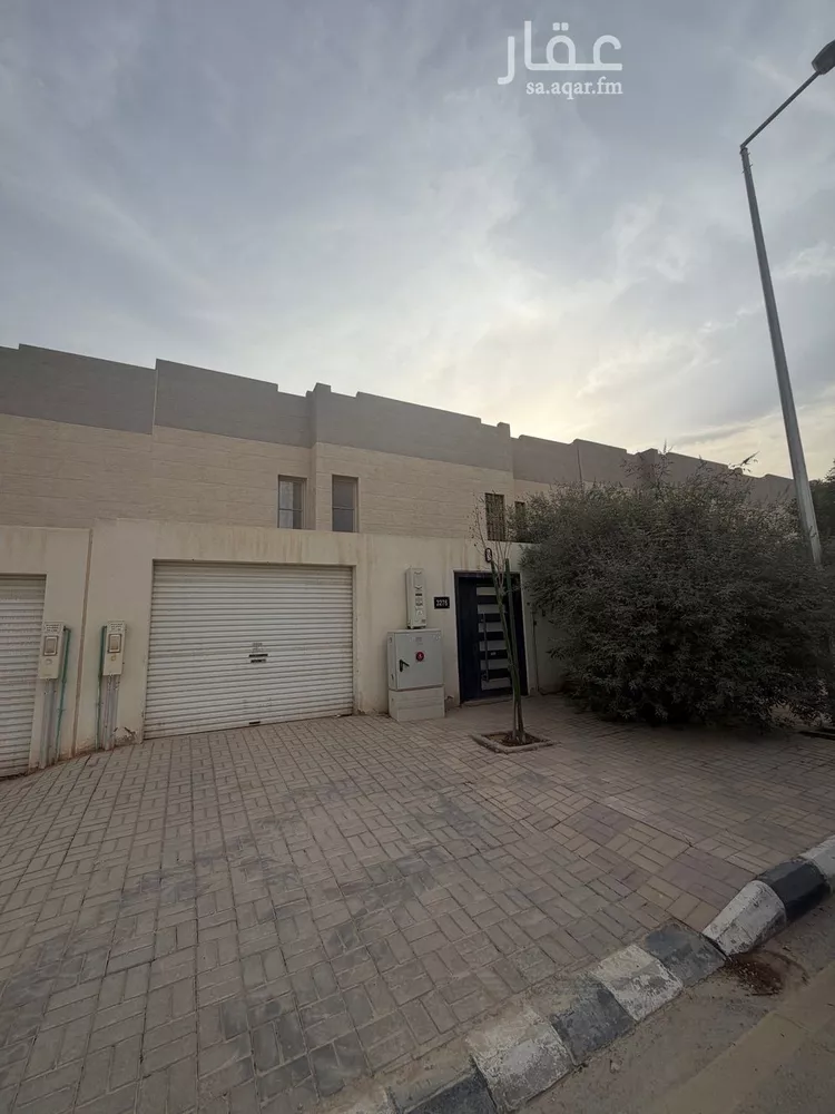فيلا للإيجار في شارع عبدالرحمن العمادي, حي مطار الملك خالد الدولي, مدينة الرياض, منطقة الرياض
