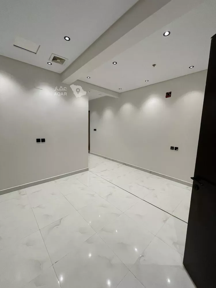 شقة للإيجار في شارع المدائني, حي الرمال, مدينة الرياض, منطقة الرياض 9