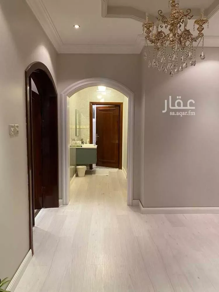 عمارة للبيع في شارع خالد بن عبدالله, حي الدفاع, مدينة المدينه المنوره, منطقة المدينة المنورة صورة 3