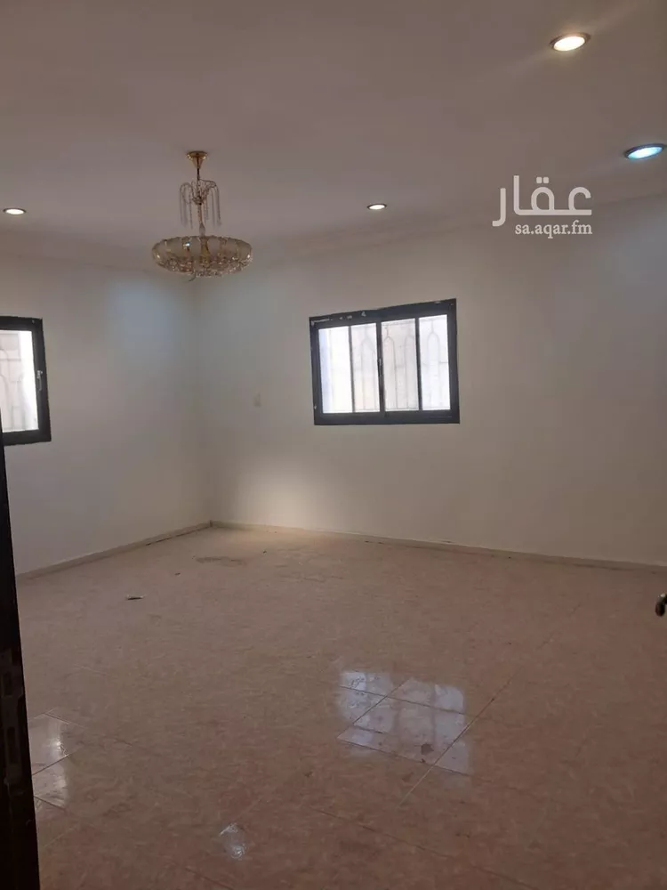 عمارة للبيع في شارع 26ب, حي بدر, مدينة الدمام, المنطقة الشرقية صورة 3