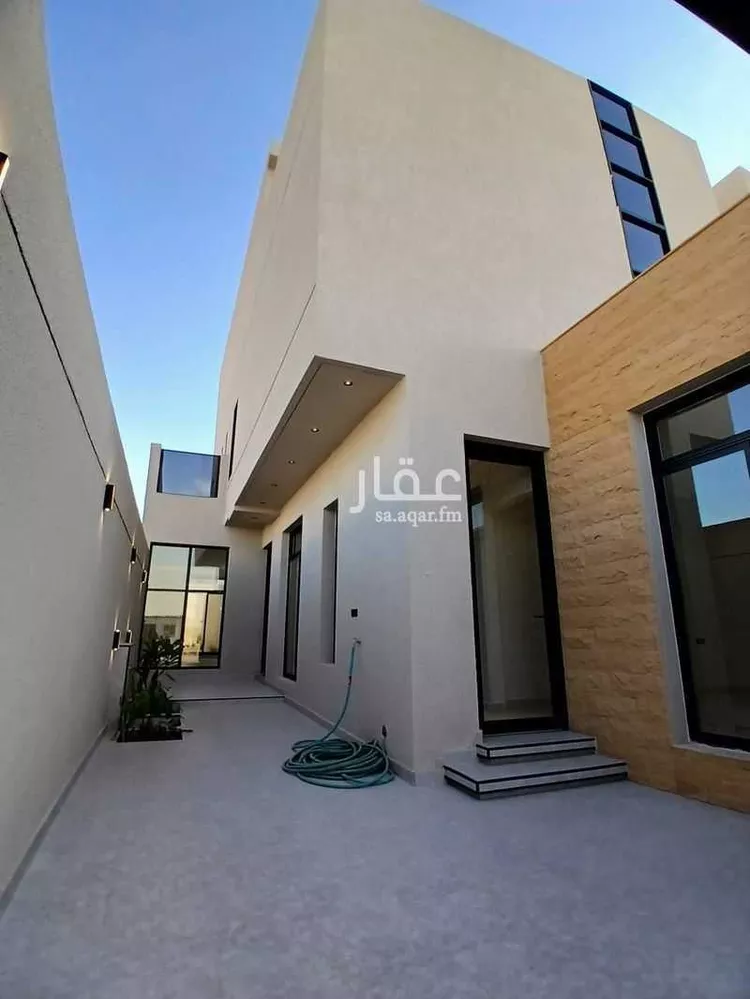 فيلا للبيع في شارع السرور, حي الرمال, مدينة الرياض, منطقة الرياض صورة 2