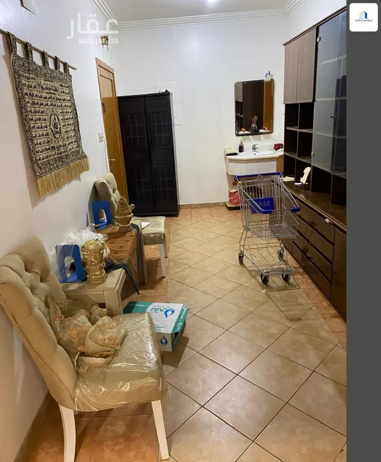 شقة للبيع في شارع شهداء بدر, حي المروج, مدينة الرياض, منطقة الرياض 8