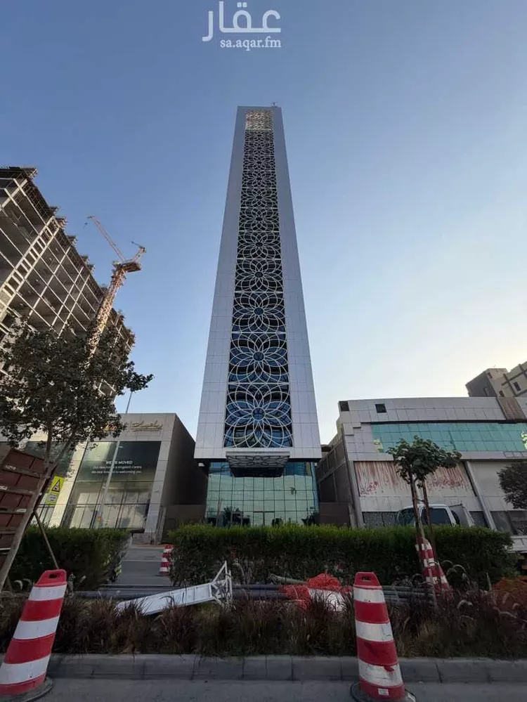 عمارة للإيجار في شارع عبدالله بن زمعة, حي العليا, مدينة الرياض, منطقة الرياض صورة 4