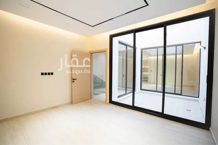 Floor for Sale in Riyadh Al Marwah 12