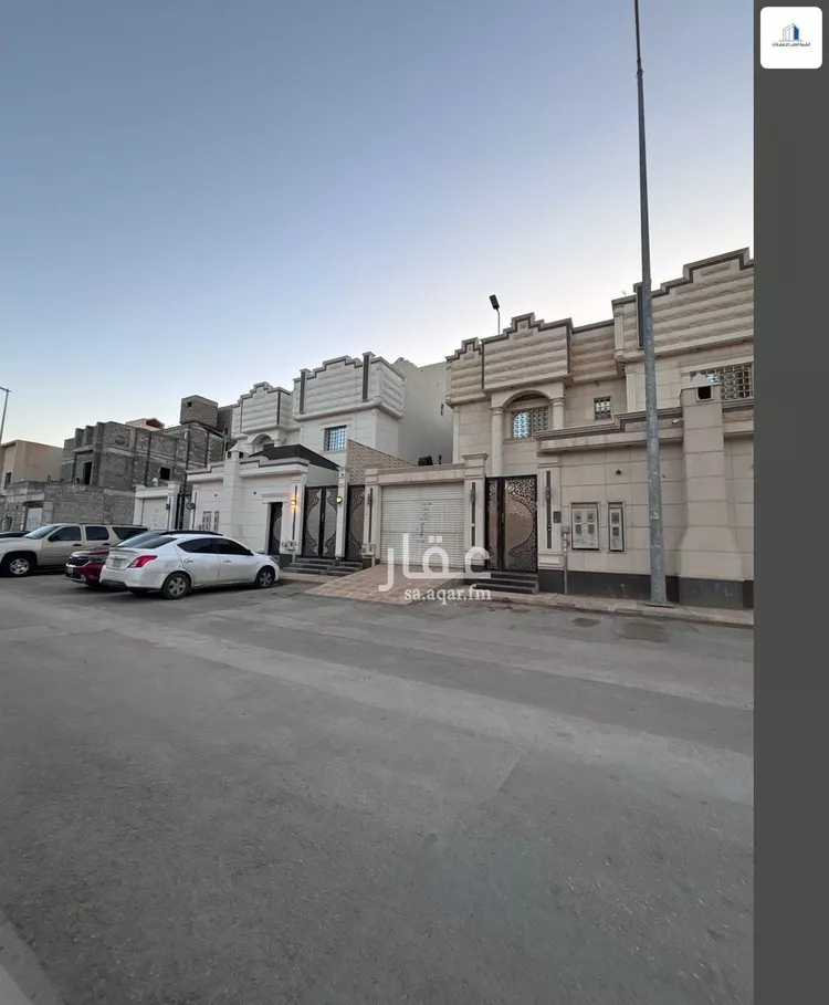 فيلا للبيع في شارع أحمد القيرواني, حي العوالي, الرياض صورة 3