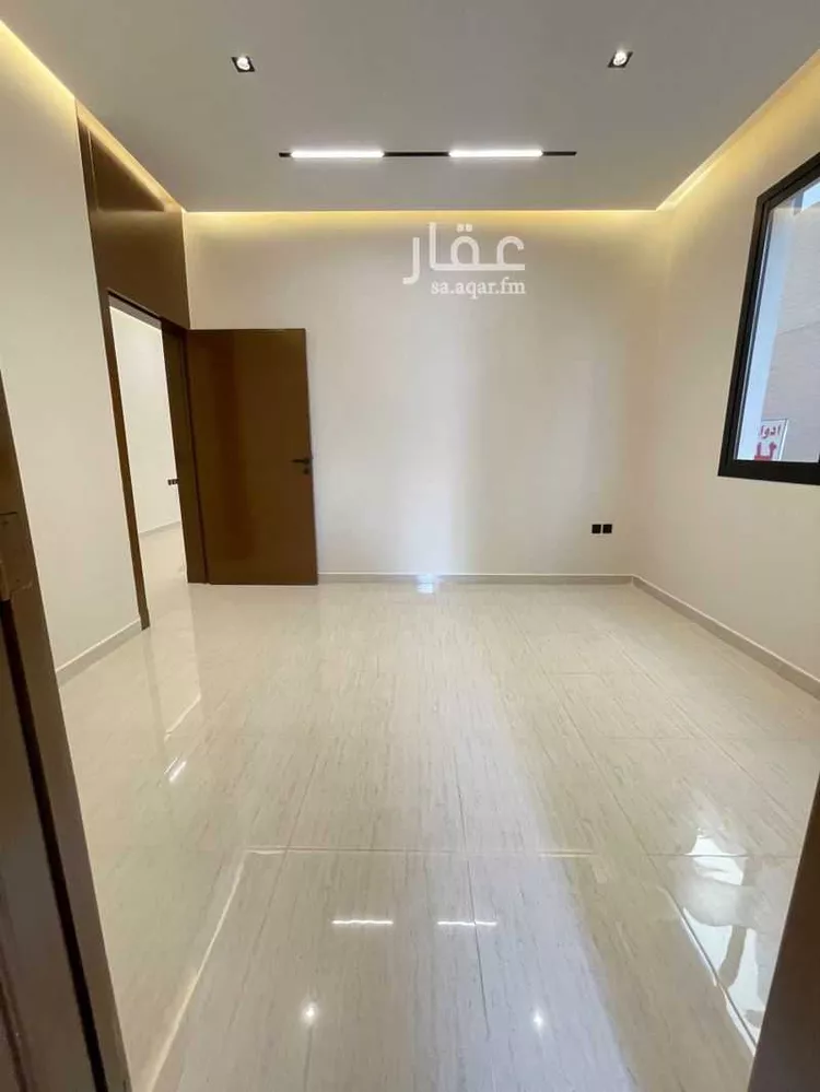 Floor for Sale in Riyadh Ash Sharq 10