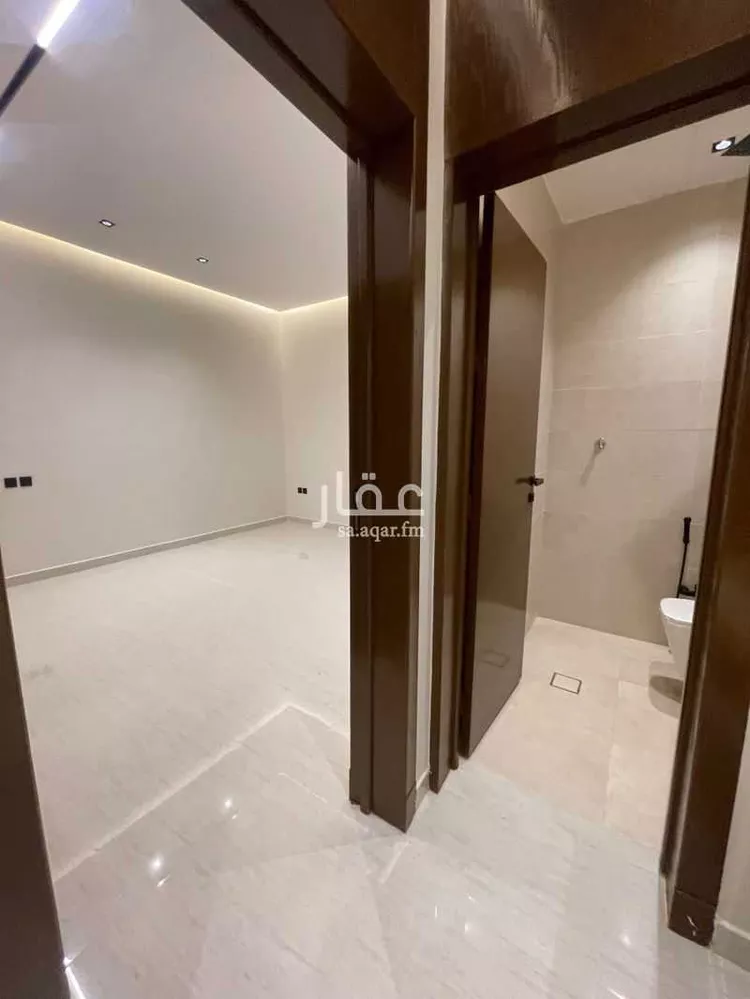 Floor for Sale in Riyadh Ash Sharq 16