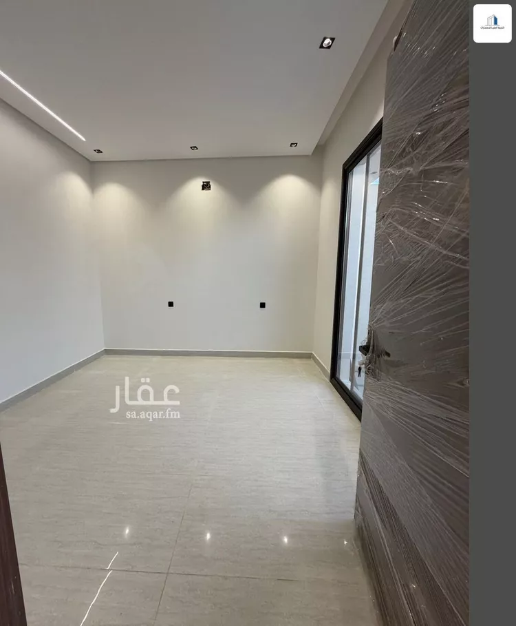 فيلا للبيع في شارع جروه بن يزيد الطائي, حي طويق, مدينة الرياض, منطقة الرياض 7