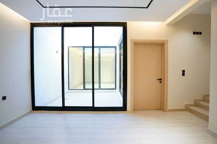 Floor for Sale in Riyadh Al Marwah 9