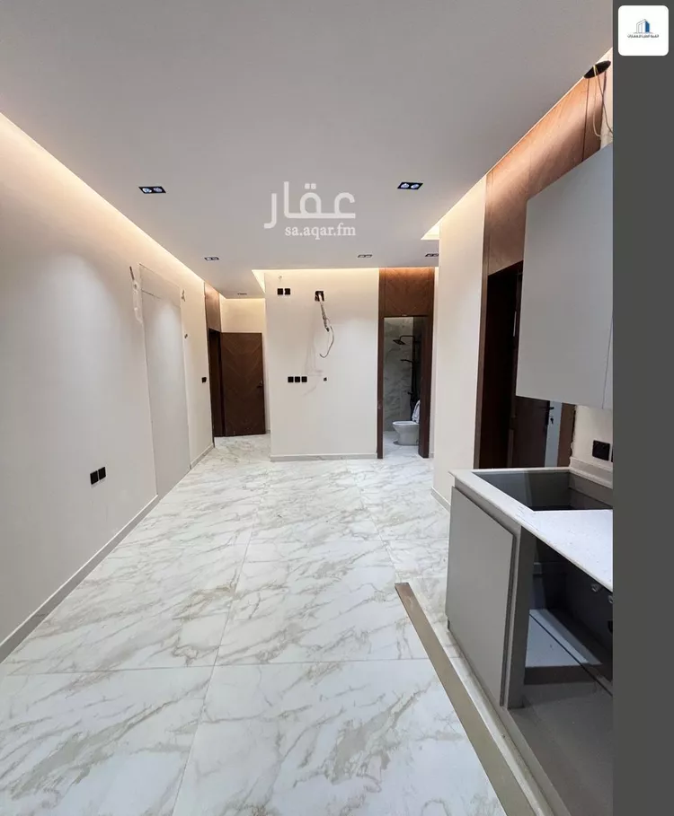 عمارة للإيجار في شارع الحارث بن الحباب, حي الضباط, مدينة الرياض, منطقة الرياض صورة 3