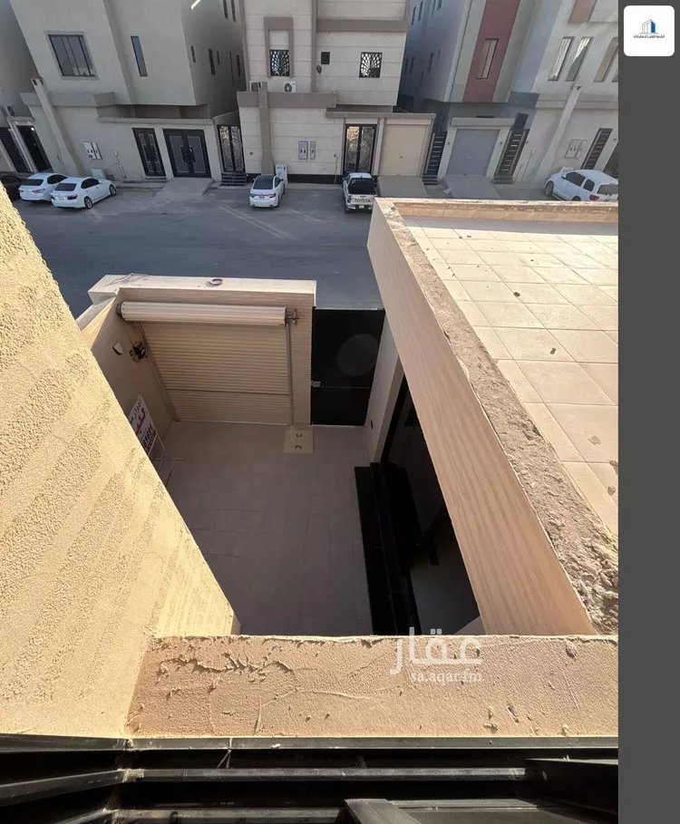 Floor for Sale in Riyadh Ash Sharq 8