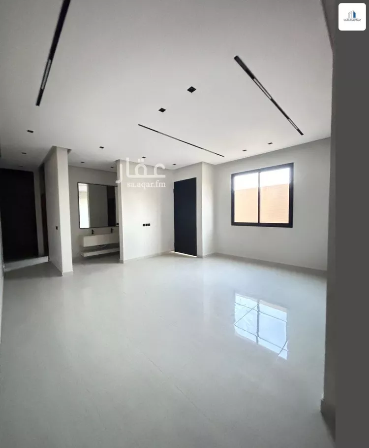 Floor for Sale in Riyadh Ash Sharq 7