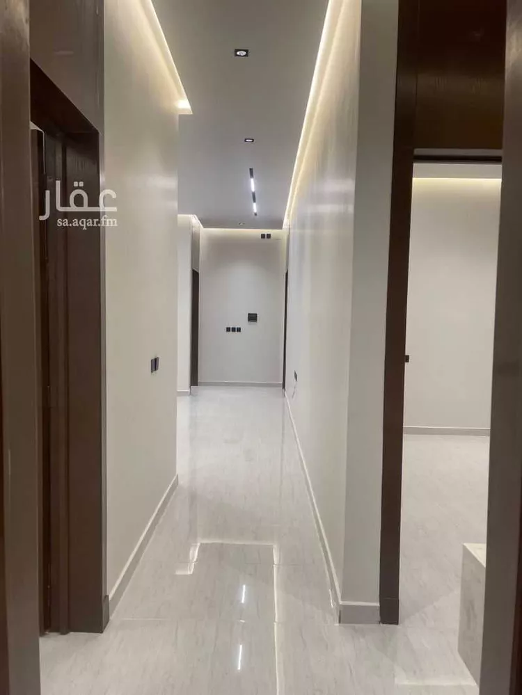 Floor for Sale in Riyadh Ash Sharq 14
