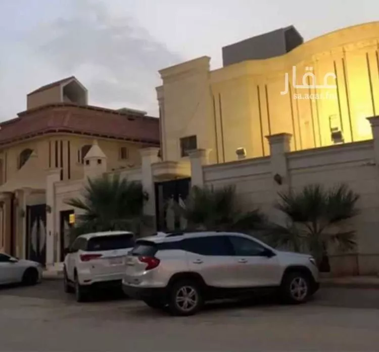 فيلا للبيع في شارع سيرين, حي عكاظ, مدينة الرياض, منطقة الرياض صورة 2