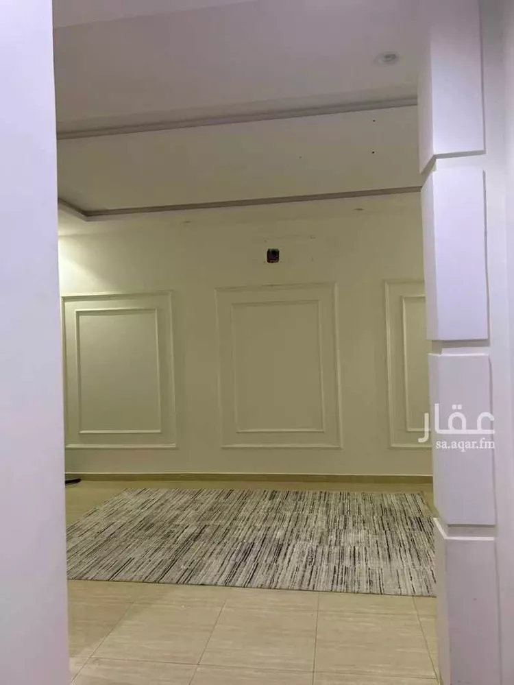 فيلا للبيع في شارع محمد ماجد كردي, حي بدر, مدينة الرياض, منطقة الرياض 13