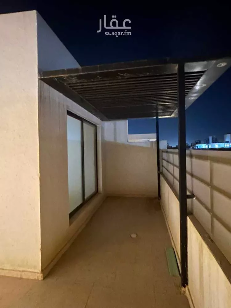 فيلا للبيع في شارع محمد ماجد كردي, حي بدر, مدينة الرياض, منطقة الرياض 16