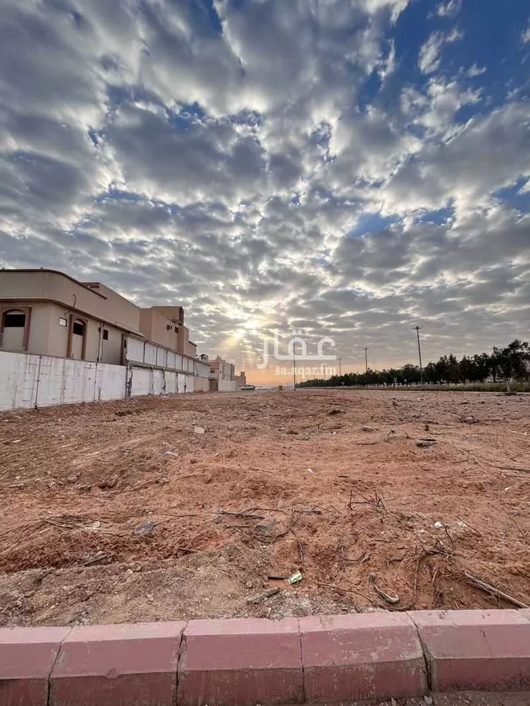 أرض للبيع في شارع الصحراء, المروة, الرياض صورة 2