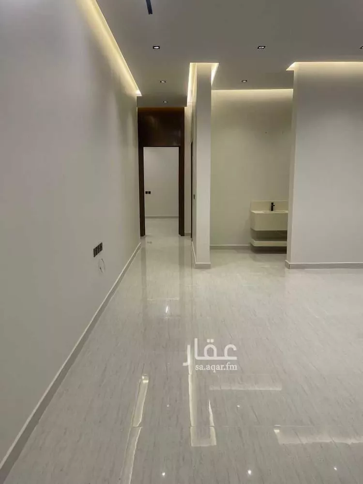 Floor for Sale in Riyadh Ash Sharq 12