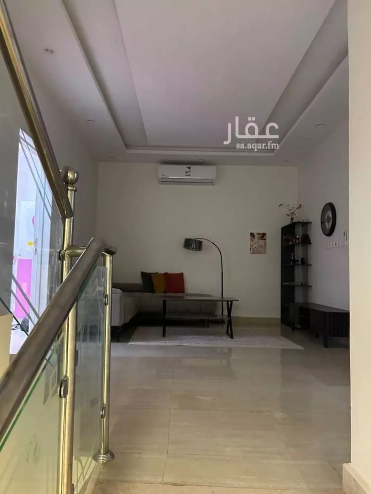 فيلا للبيع في شارع محمد ماجد كردي, حي بدر, مدينة الرياض, منطقة الرياض 25