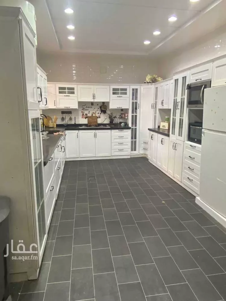 فيلا للإيجار في شارع إسماعيل عاصم, حي ديراب, مدينة الرياض, منطقة الرياض 13