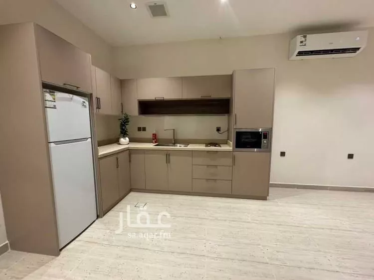 شقة للإيجار في شارع محمد بن ناصر المبارك, حي عرقة, مدينة الرياض, منطقة الرياض 8