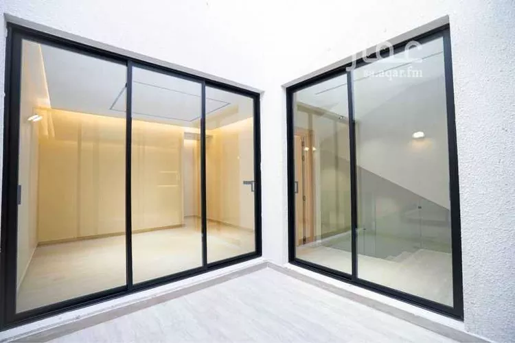 Floor for Sale in Riyadh Al Marwah 10