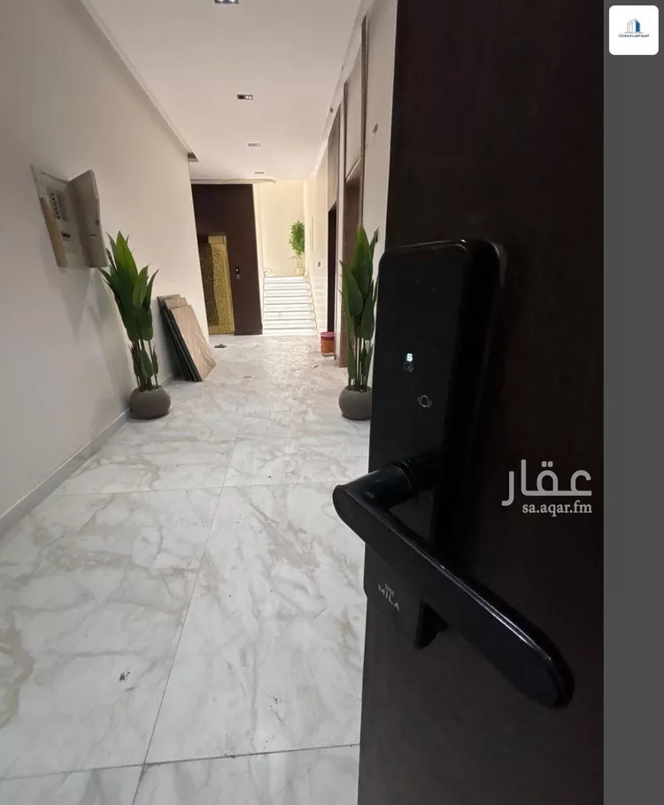 عمارة للإيجار في شارع الحارث بن الحباب, حي الضباط, مدينة الرياض, منطقة الرياض صورة 2