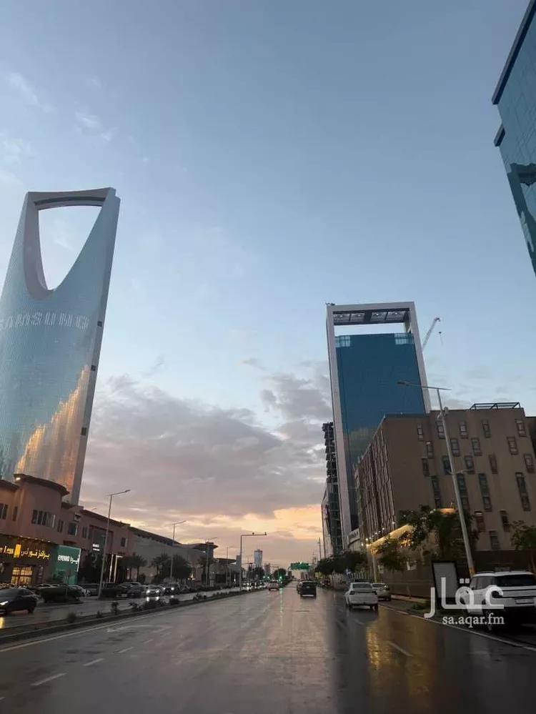 برج للإيجار في شارع عبدالله بن زمعة, حي العليا, مدينة الرياض, منطقة الرياض 10