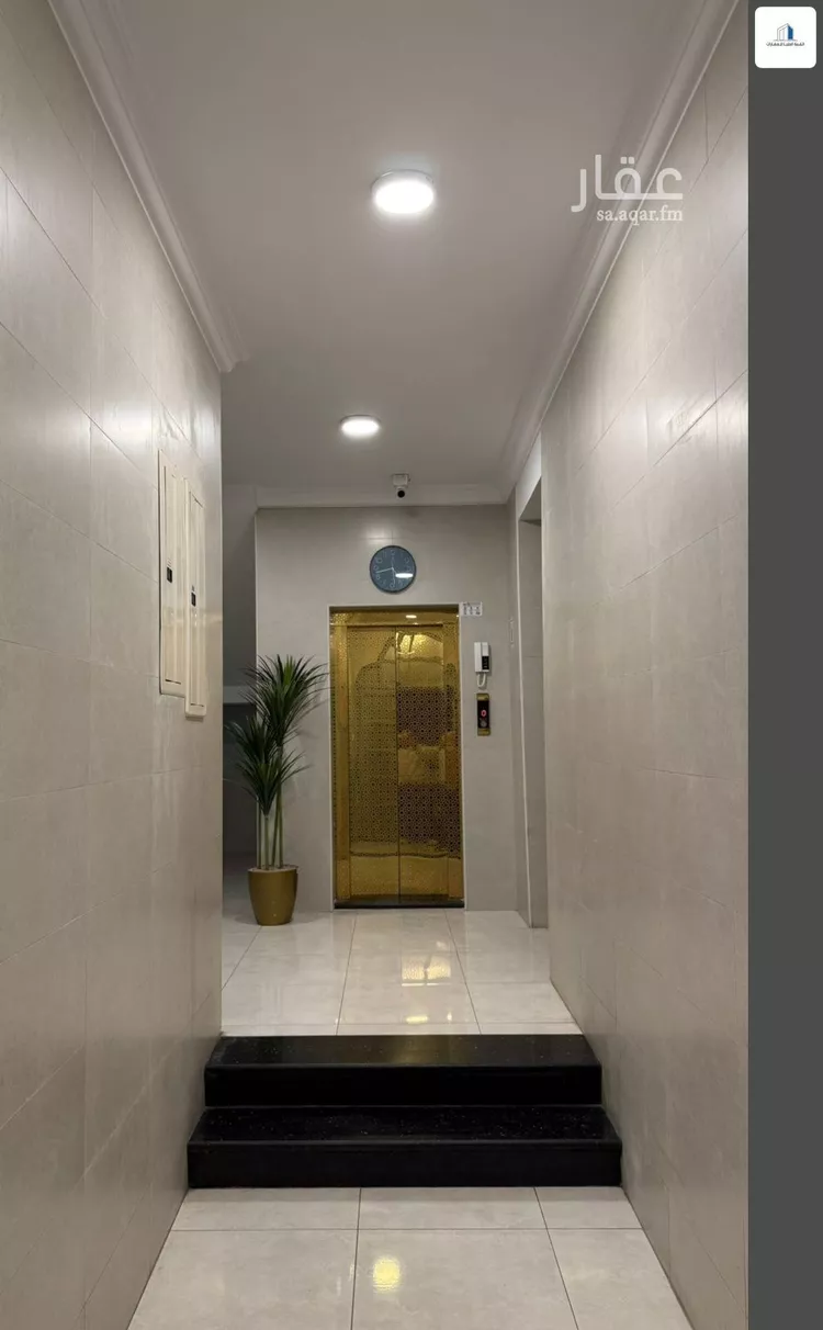 عمارة للبيع في شارع الثالث عشر, حي الثقبة, مدينة الخبر, المنطقة الشرقية صورة 4