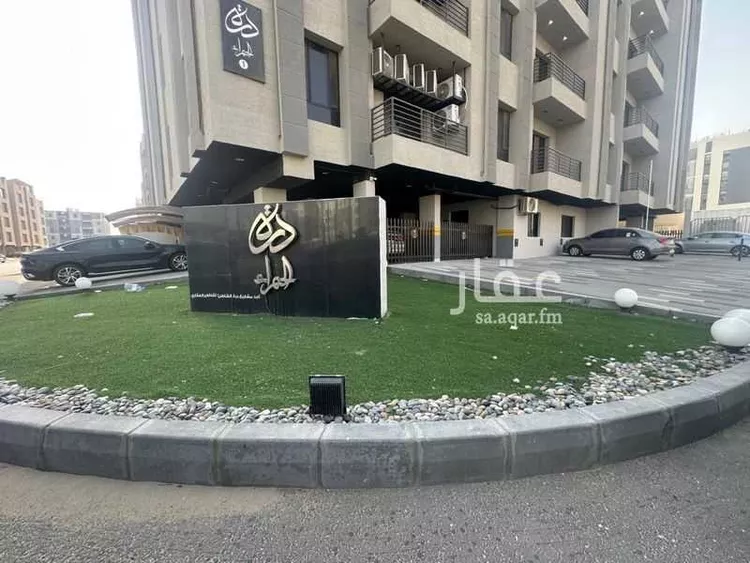 شقة للبيع في شارع النعيرية, حي الحمراء, مدينة الخبر, المنطقة الشرقية 8