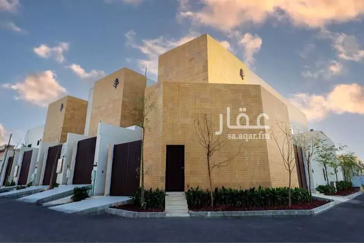Floor for Sale in Riyadh Al Marwah