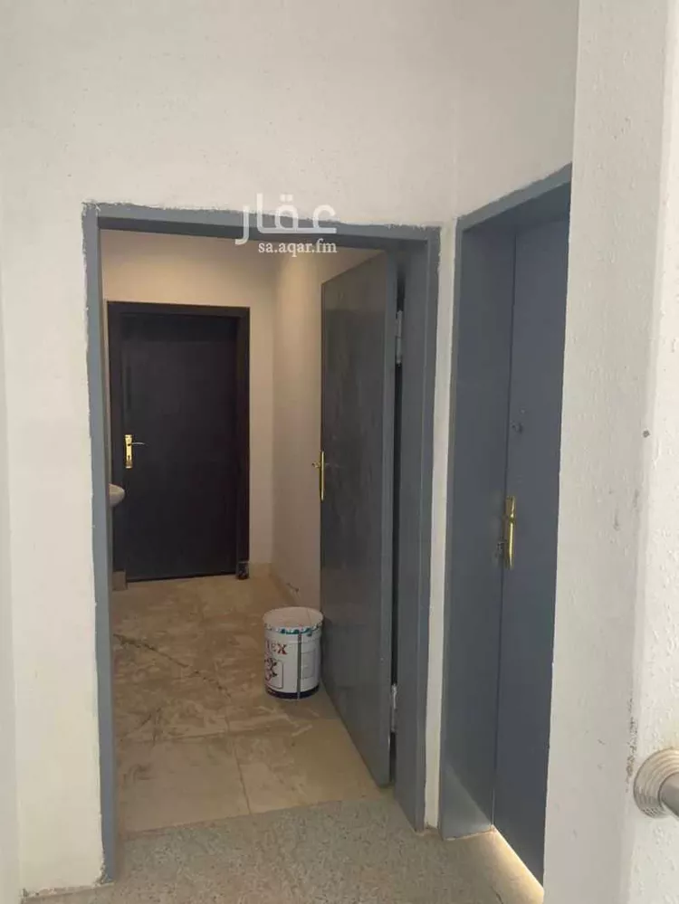 دور للبيع في شارع وادي الزرقاء, حي بدر, مدينة الرياض, منطقة الرياض صورة 3