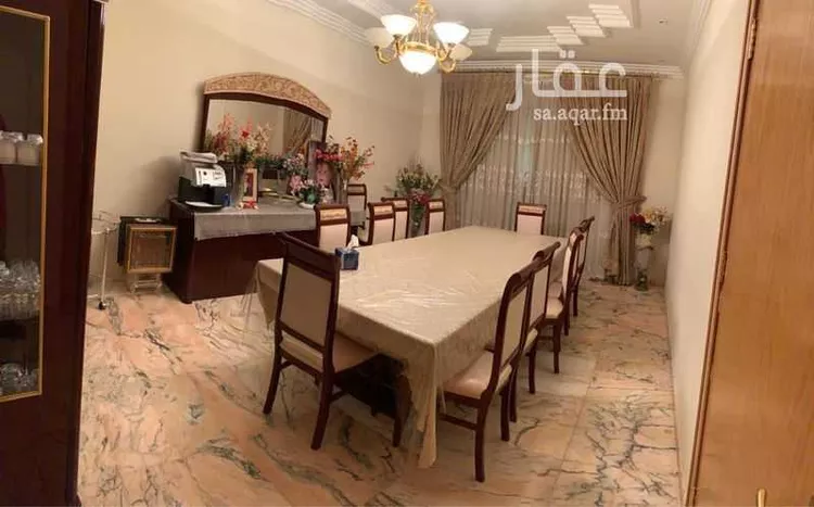 فيلا للبيع في شارع عمر بن ظفر, حي الورود, مدينة الرياض, منطقة الرياض صورة 2