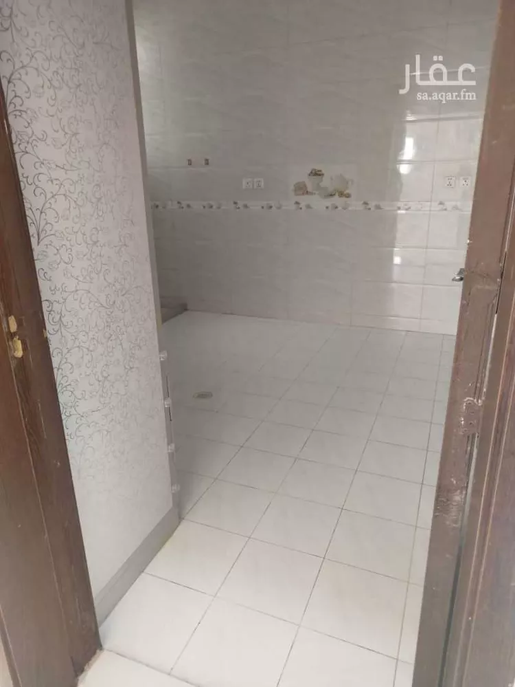 شقة للإيجار في شارع وادي المنحني ، حي قرى آل غليظ ، ابها ، منطقة عسير صورة 3
