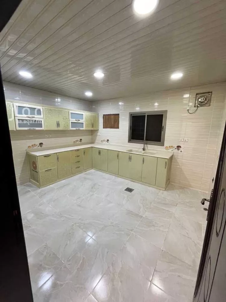 Apartment for Rent in Al Hofuf Jonob Mansobi Al Taleem 9