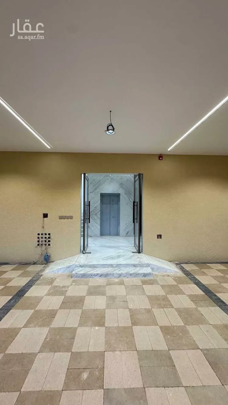 عمارة للبيع في شارع الشيخ عبدالعزيز بن عبدالرحمن بن بشر, حي الخليج, مدينة الرياض, منطقة الرياض صورة 4