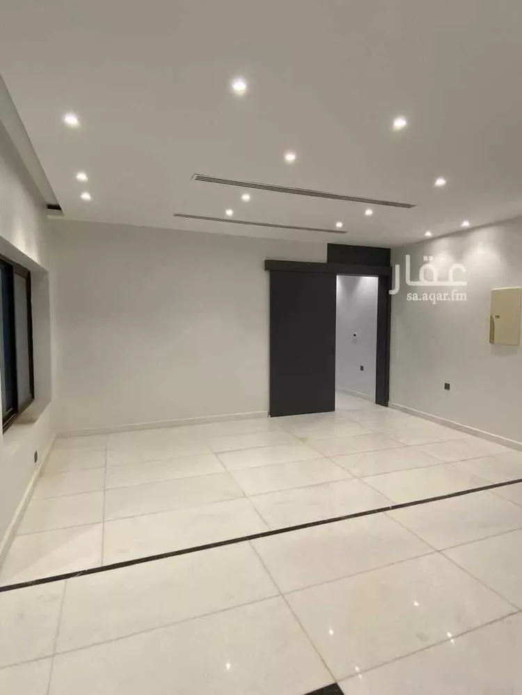 فيلا للبيع في شارع الامير سعد بن عبدالعزيز الفرعي, حي المريكبات, مدينة الدمام, المنطقة الشرقية صورة 3