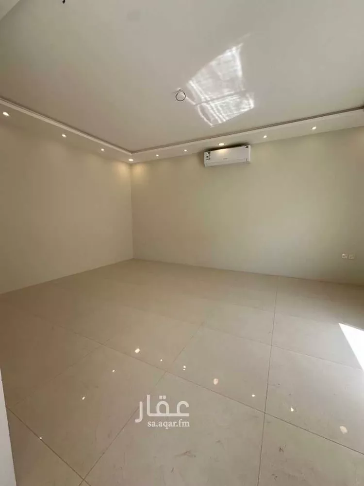 فيلا للإيجار في شارع رقم 402, حي النرجس, مدينة الرياض, منطقة الرياض