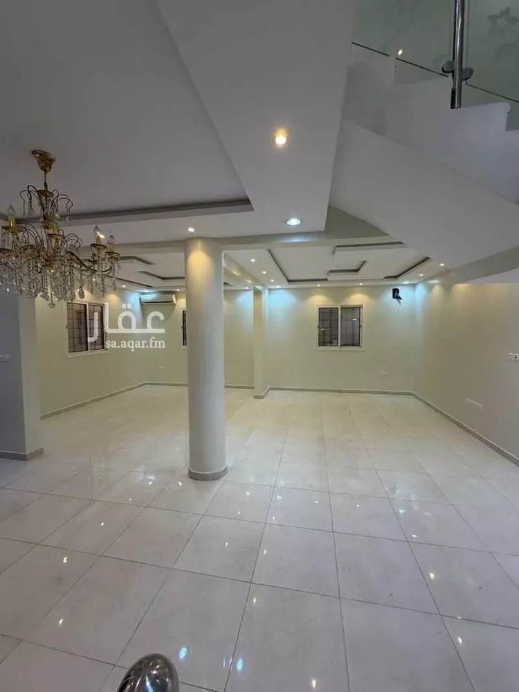 فيلا للإيجار في شارع محمود زيني, حي المونسية, مدينة الرياض, منطقة الرياض