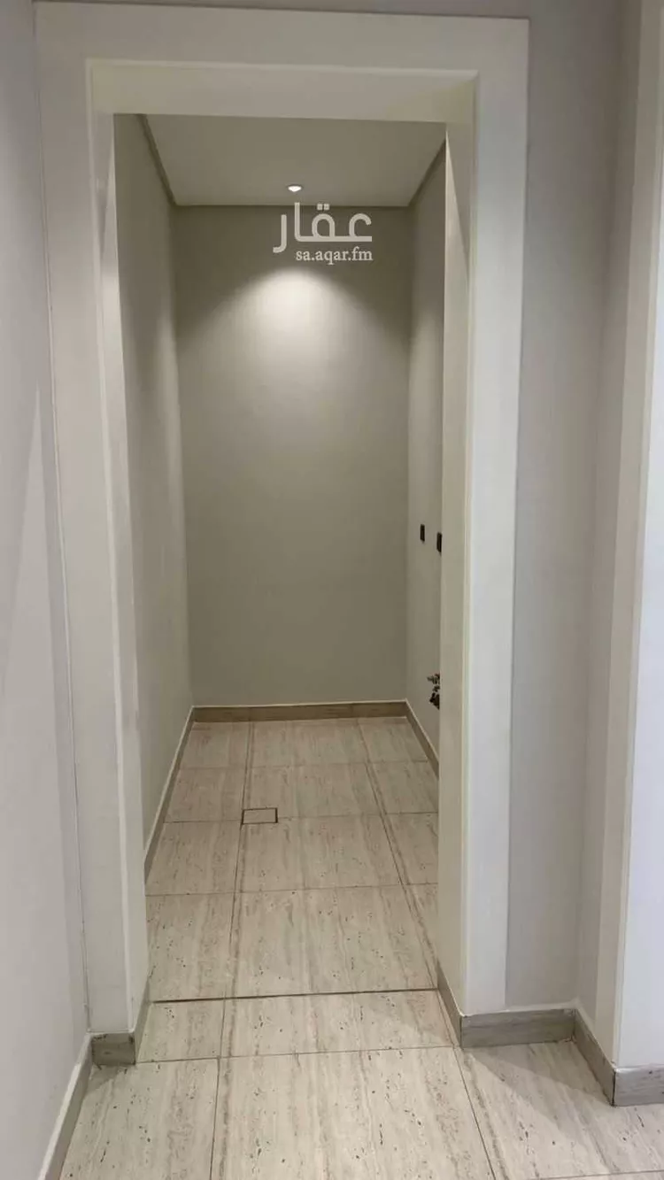 شقة للإيجار في شارع أبحر, حي الملقا, مدينة الرياض, منطقة الرياض 8