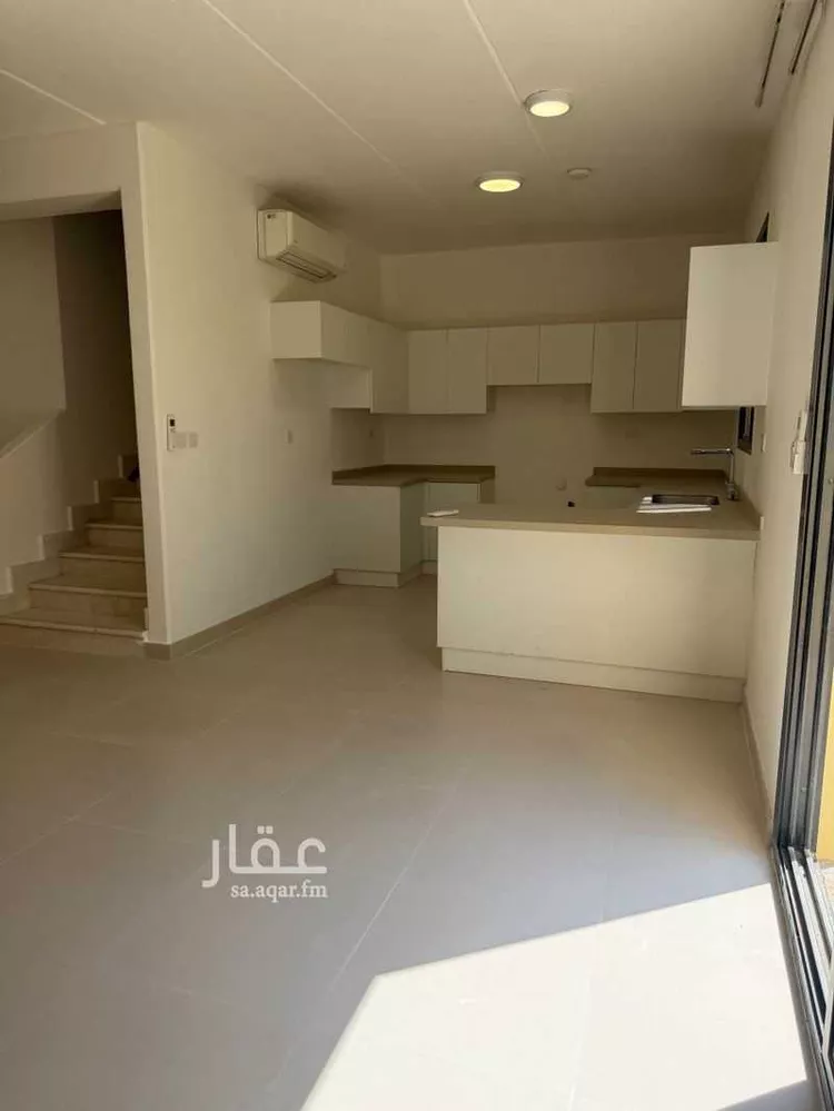 فيلا للإيجار في شارع رقم 1189, حي سدرة, مدينة الرياض, منطقة الرياض صورة 3