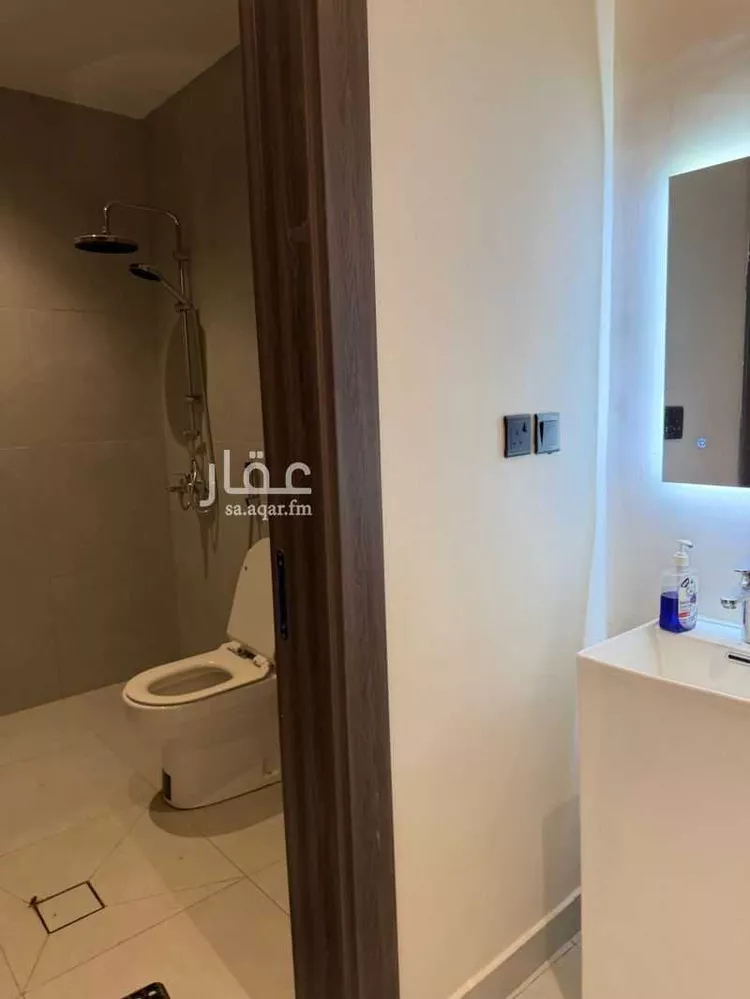 شقة للإيجار في شارع السارة, حي الملقا, مدينة الرياض, منطقة الرياض صورة 3