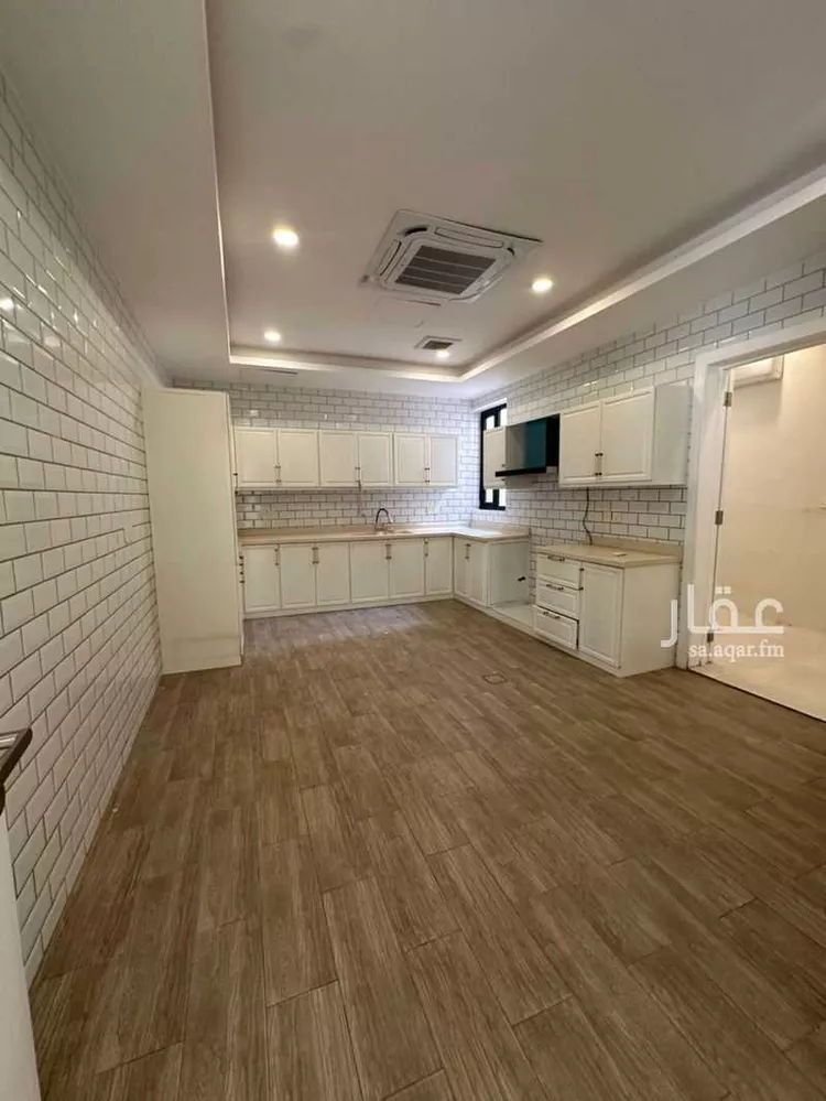 فيلا للإيجار في شارع رقم 402, حي النرجس, مدينة الرياض, منطقة الرياض صورة 5