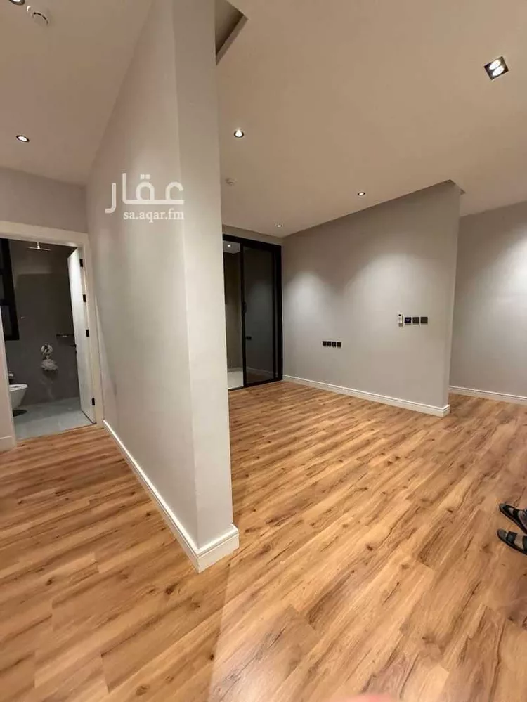 شقة للإيجار في شارع الدهناء, حي الملقا, مدينة الرياض, منطقة الرياض صورة 4